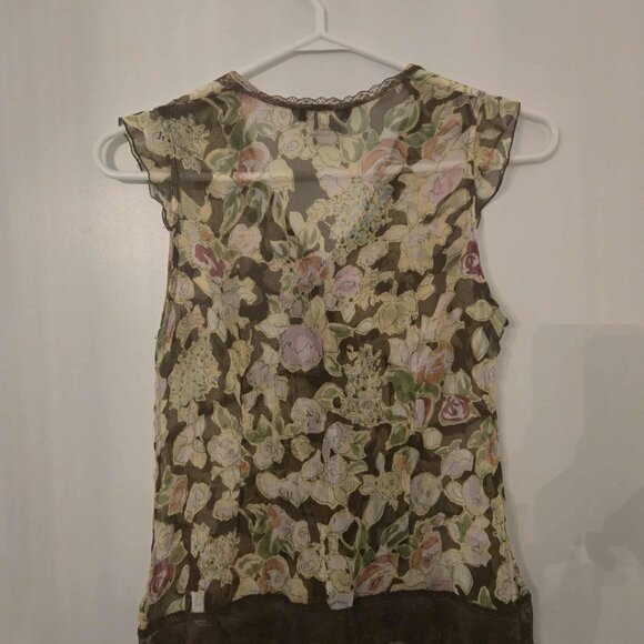 Cute floral sheer blouse with lace trim - Picture 5 of 5